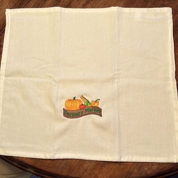 Set of 2 (18” by 16”) Custom Gray and White Farmer’s Market Embroidered Barmops - Picture 5 of 6